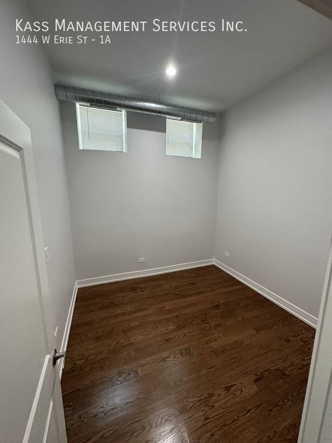 Apartment for rent at 1444 W Erie St #1A, Chicago, IL 60642