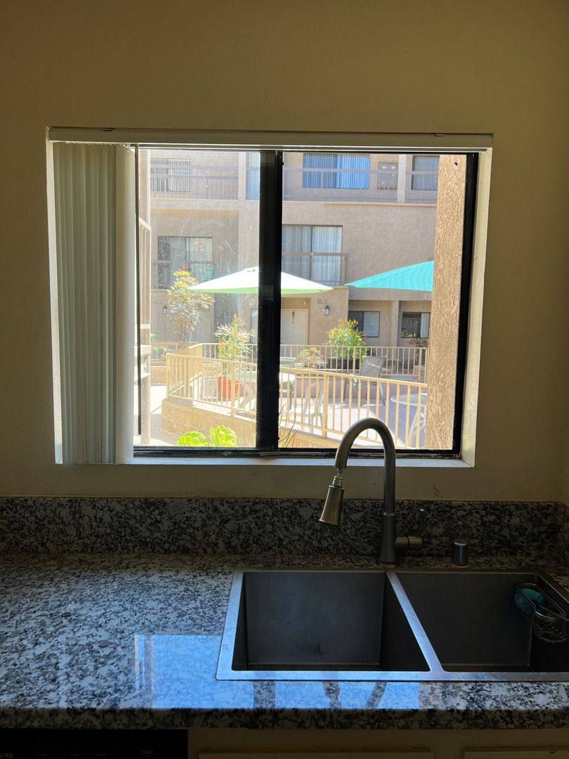Townhouse for rent at 311 N Belmont Ave, Glendale, CA 91206