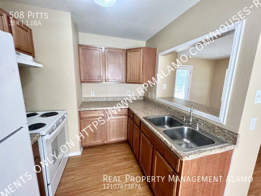 House for rent at 508 Pitts, Seguin, TX 78155