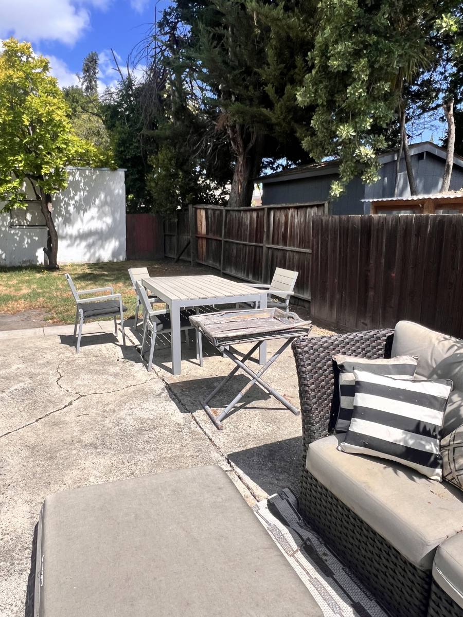 House for rent at 1171 Clinton St, Redwood City, CA 94061