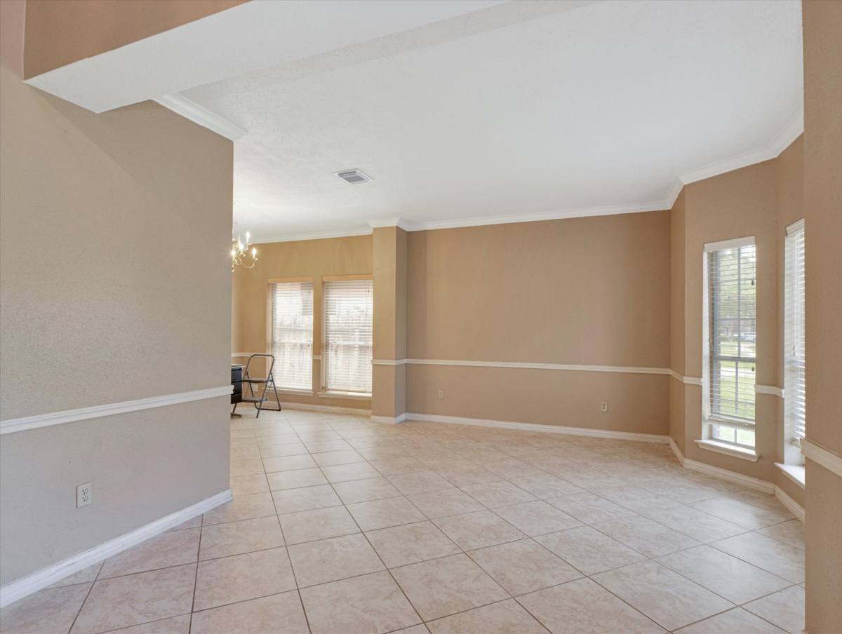 Apartment for rent at 16423 Ash Point Lane, Sugar Land, TX 77498