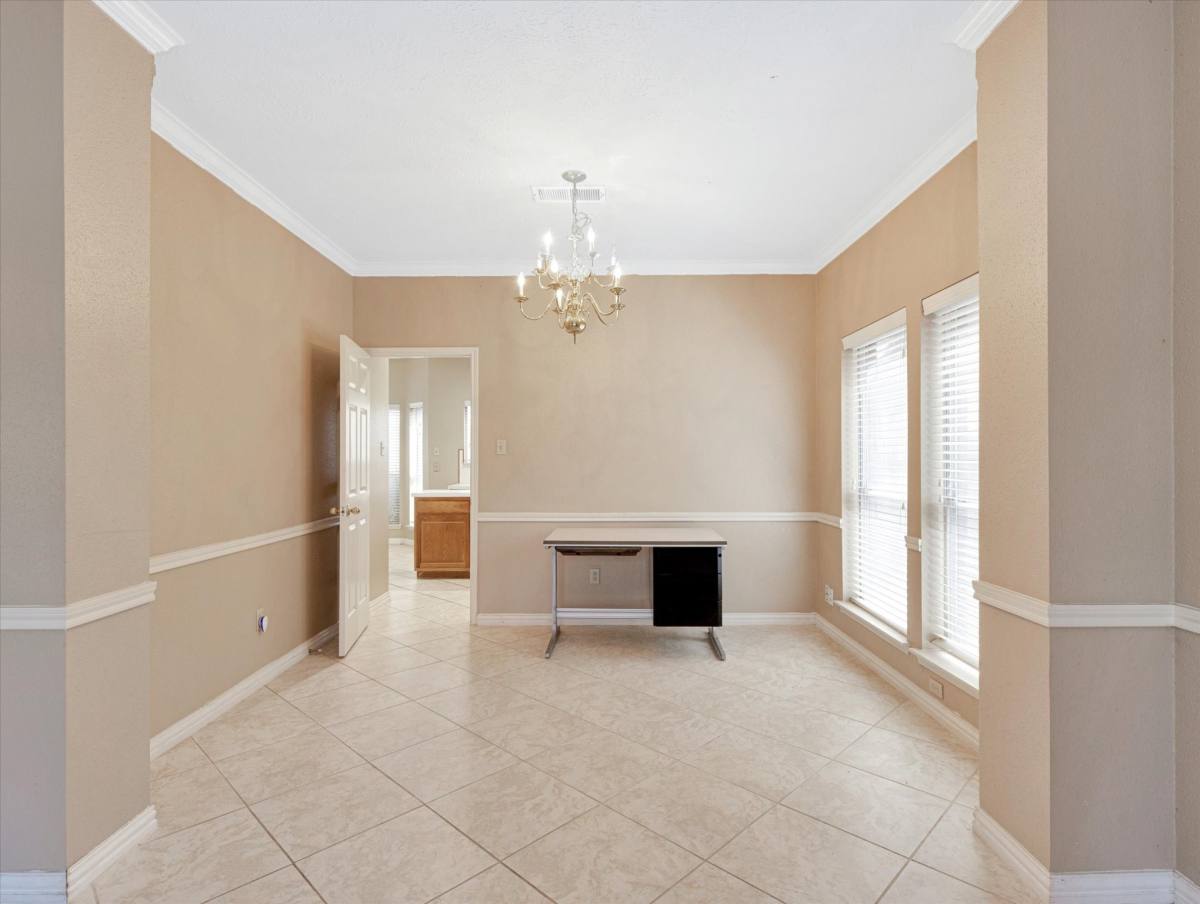 Apartment for rent at 16423 Ash Point Lane, Sugar Land, TX 77498