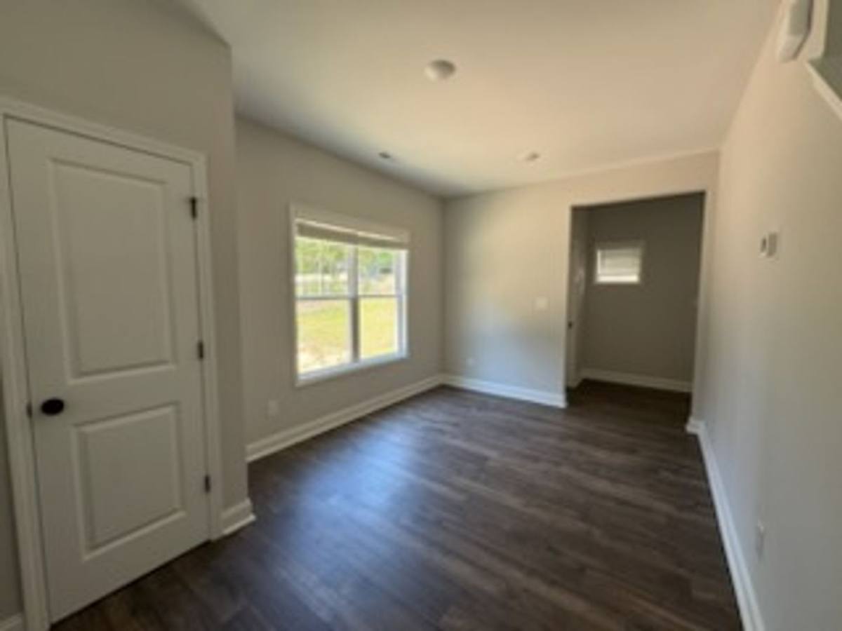 House for rent at 390 Summer Hill Rd, Fayetteville, NC 28303