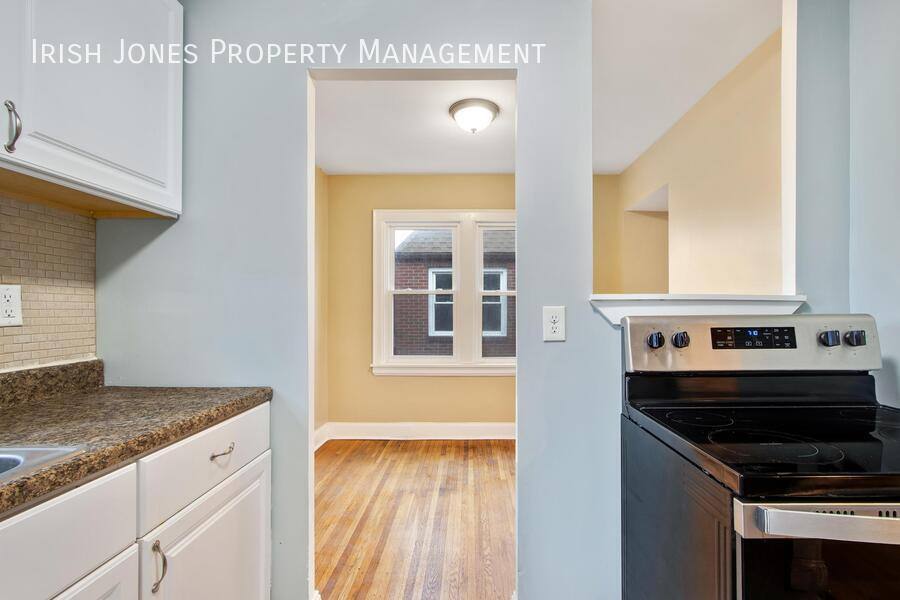Apartment for rent at 627 Kenmore Ave, Buffalo, NY 14223