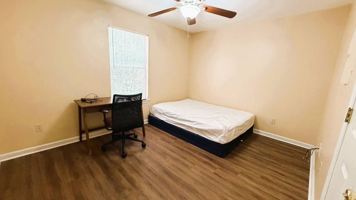 House for rent at 2173 Timberwood Circle, Tallahassee, FL 32304