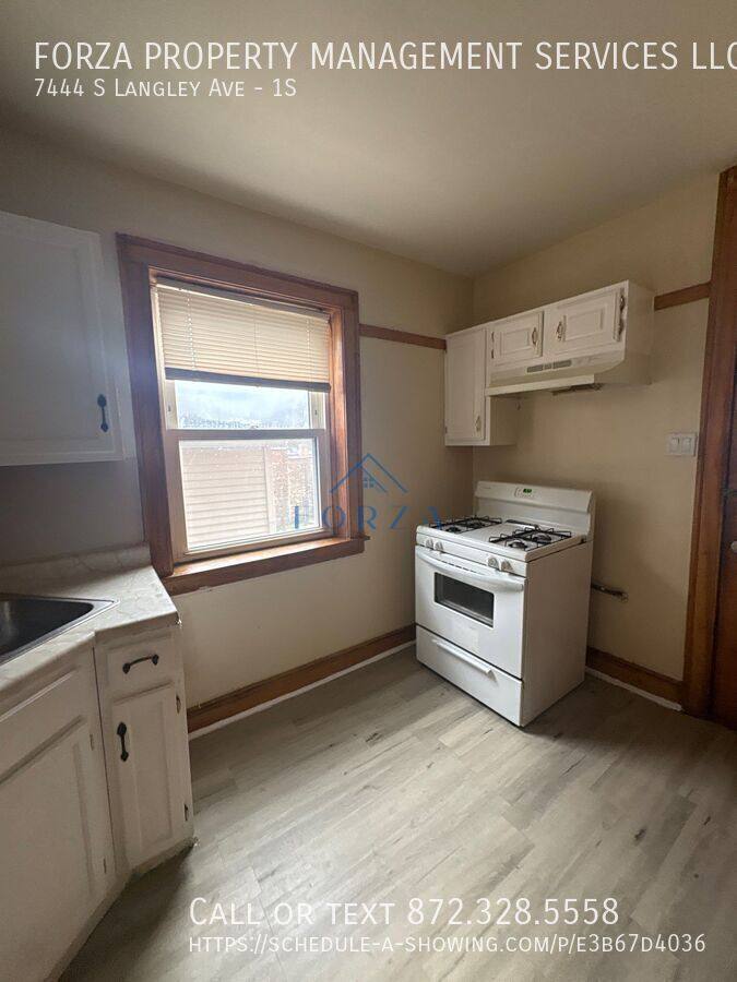 Apartment for rent at 7444 S Langley Ave #1S, Chicago, IL 60619