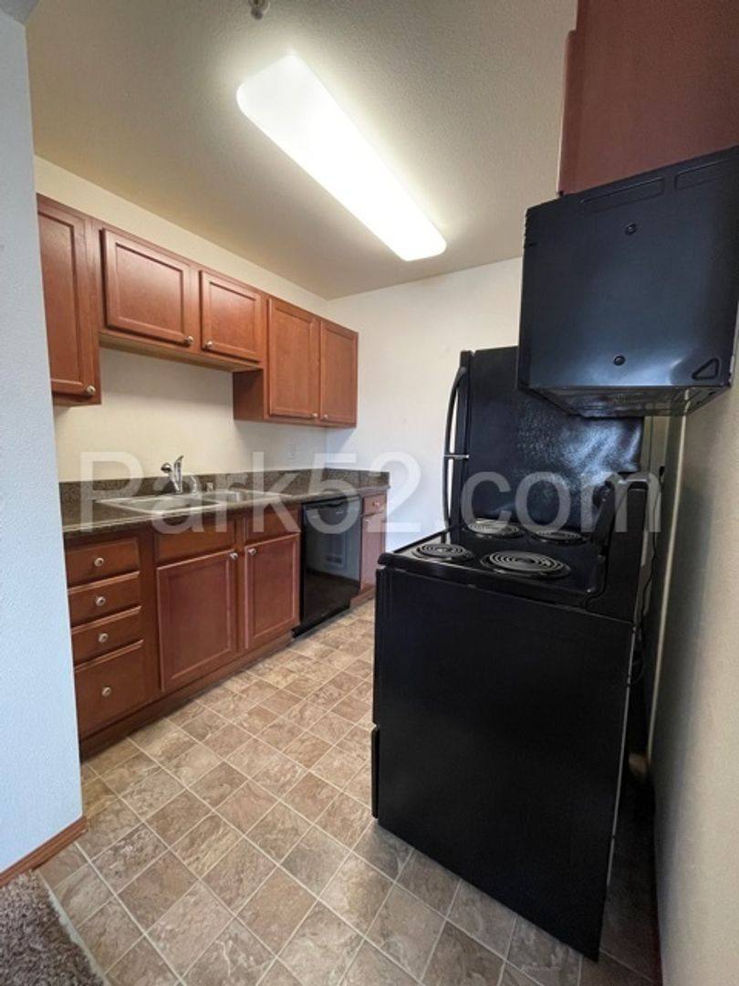 Apartment for rent at 630 N Prospect, Tacoma, WA 98406