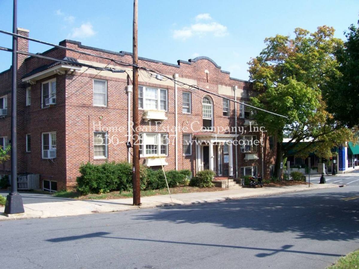 Apartment for rent at 405 N Spring St, Winston Salem, NC 27101