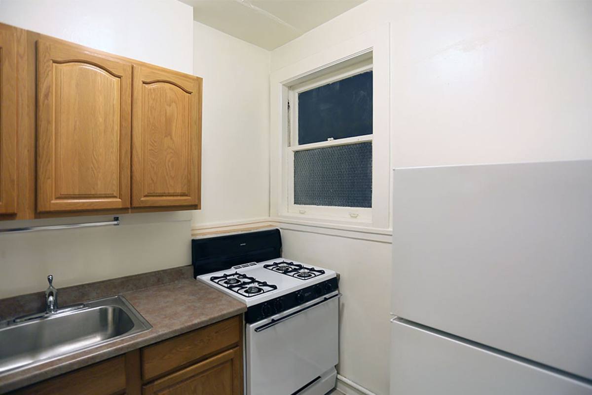 Apartment for rent at 660 Bush St, San Francisco, CA 94108