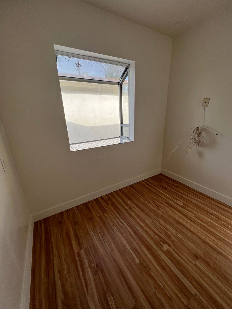Apartment for rent at 14320-14322 1 2 Gilmore St, Van Nuys, CA 91401