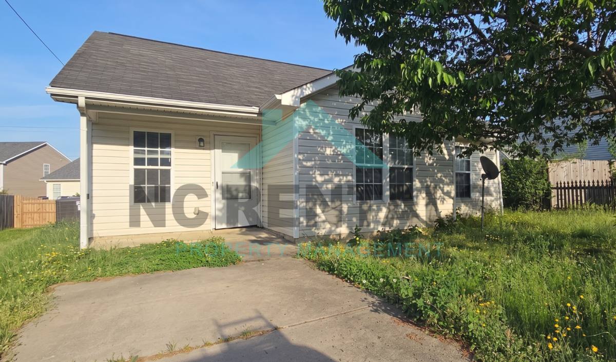 House for rent at 3206 Spring St, Greensboro, NC 27405