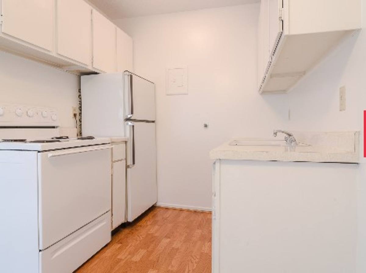 Apartment for rent at 3452 Emerson Ave S, Minneapolis, MN 55408