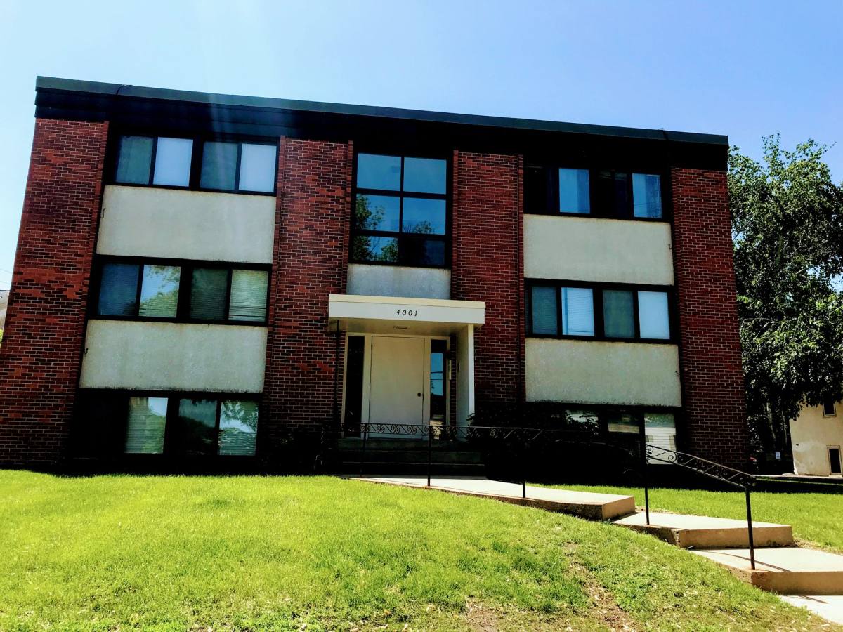 Apartment for rent at 4001 W 31st St, Minneapolis, MN 55416