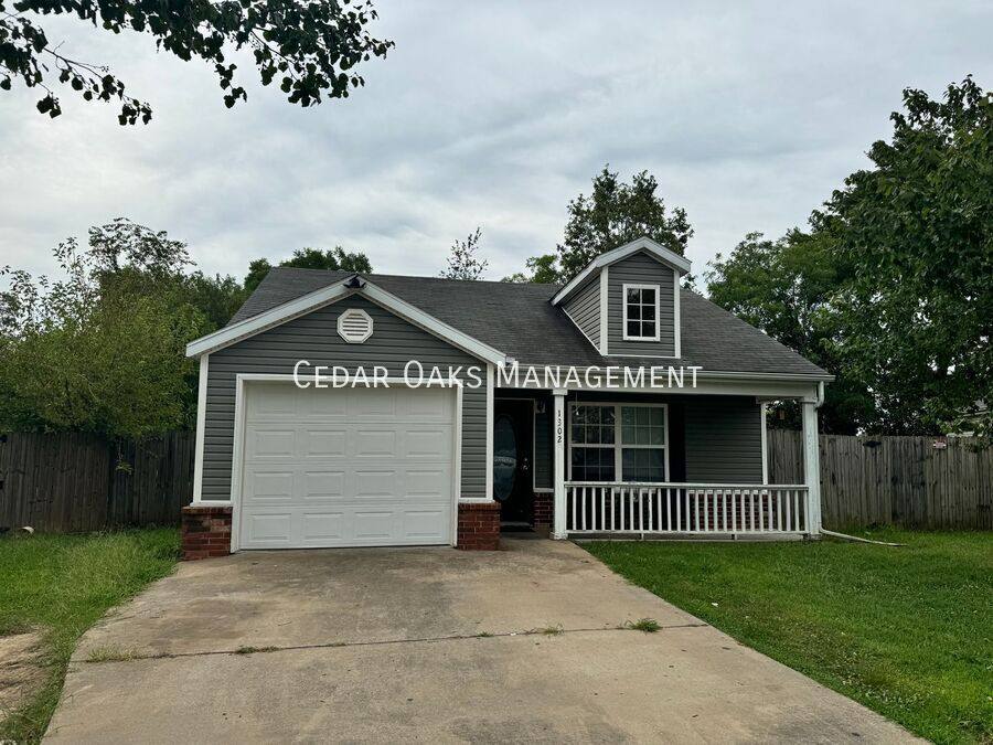 House for rent at 1302 S C Court, Rogers, AR 72756