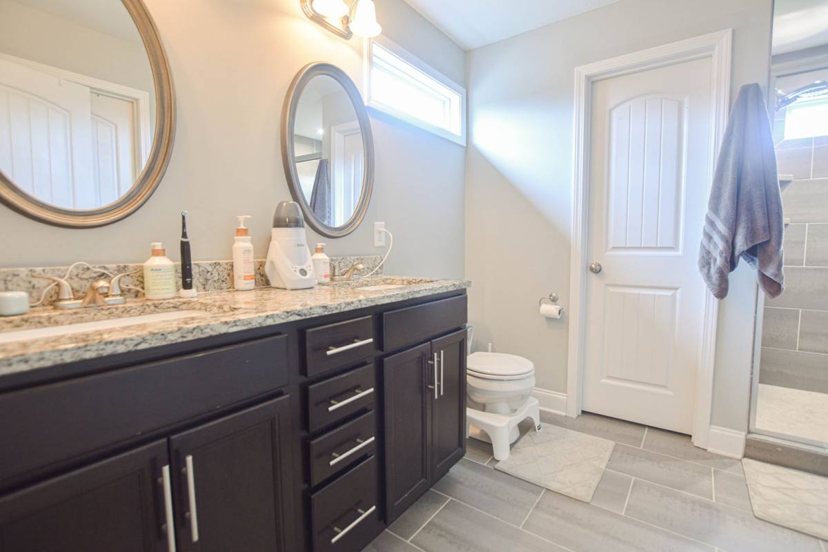 House for rent at 1048 Barnhill Rd, Clarksville, TN 37043