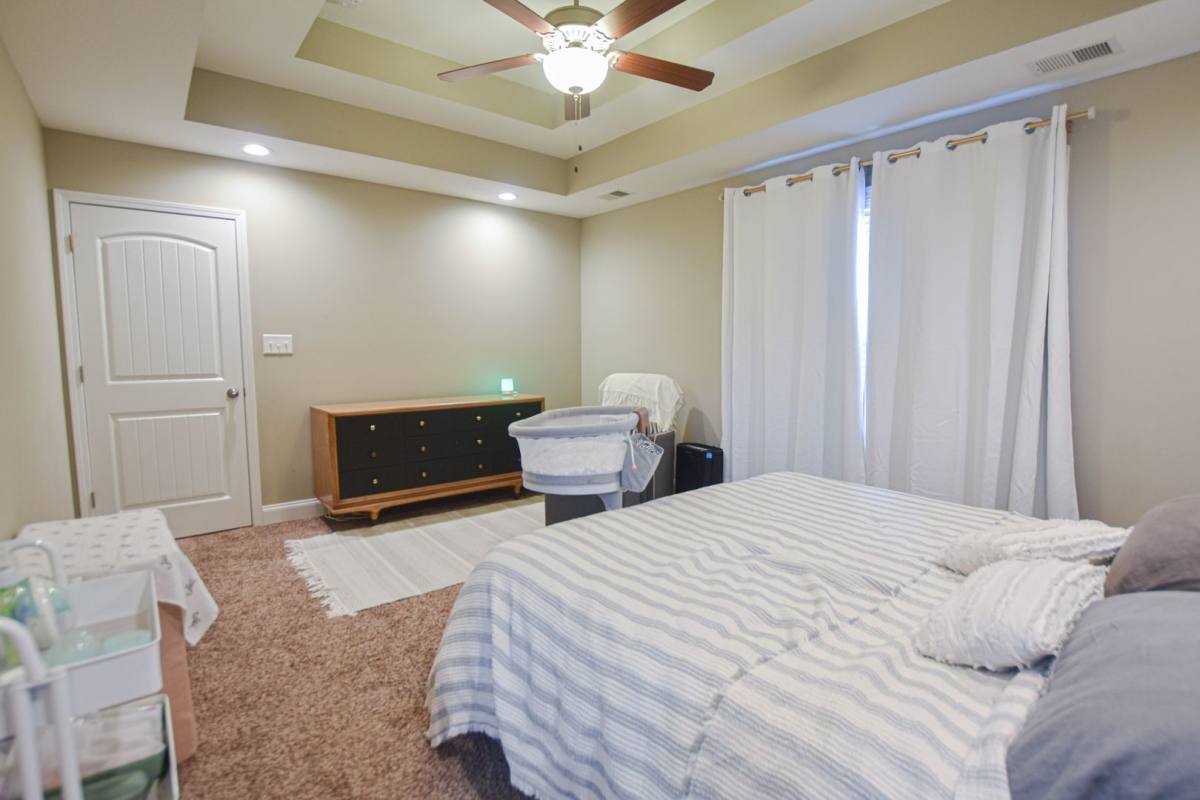 House for rent at 1048 Barnhill Rd, Clarksville, TN 37043