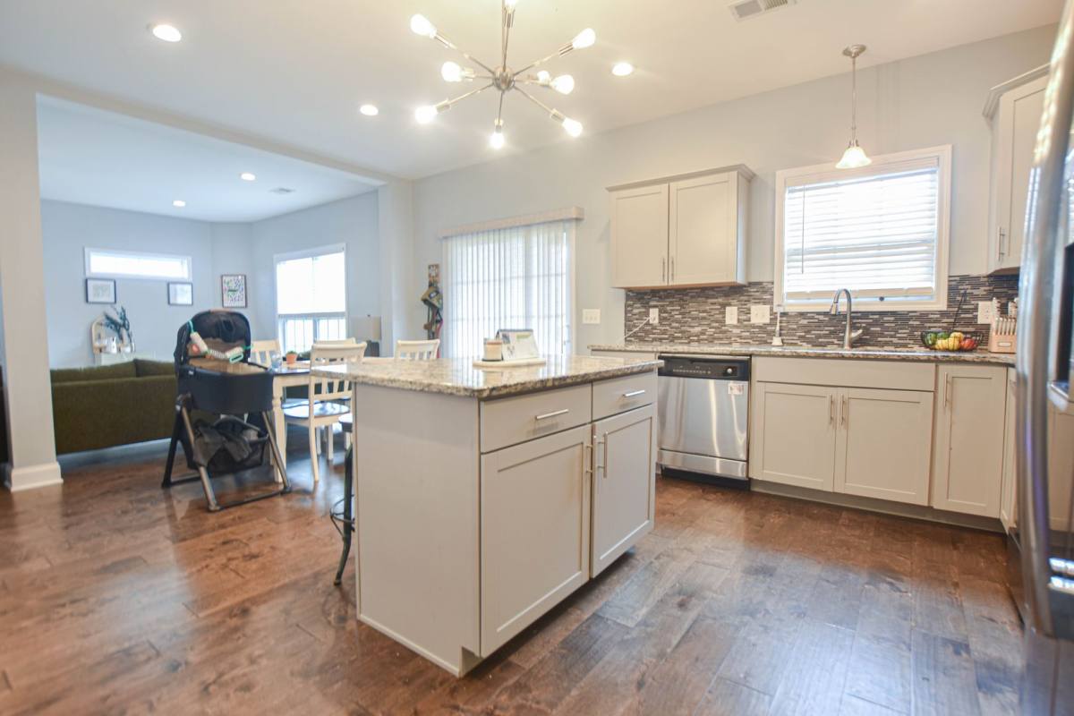 House for rent at 1048 Barnhill Rd, Clarksville, TN 37043