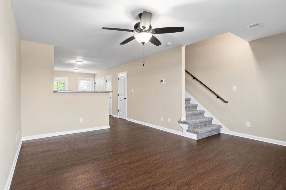 Apartment for rent at 1269 Parkway Place, Clarksville, TN 37042