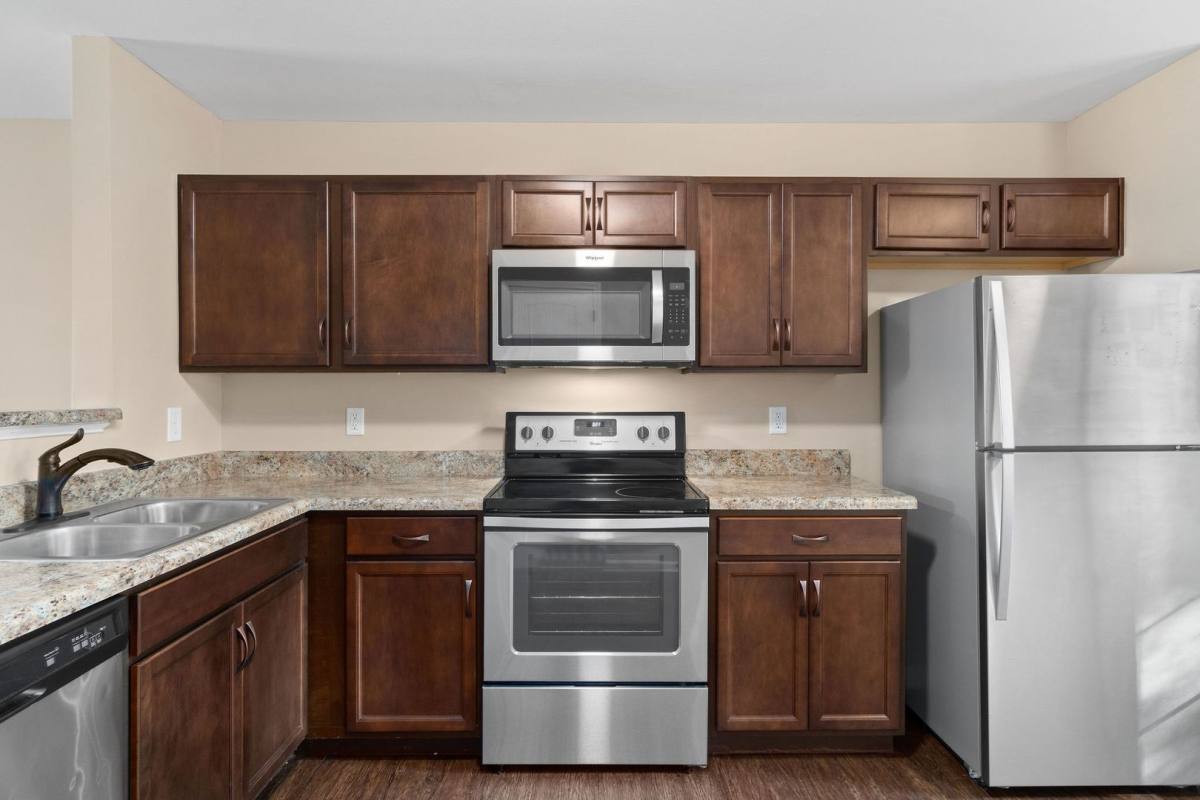 Apartment for rent at 1269 Parkway Place, Clarksville, TN 37042