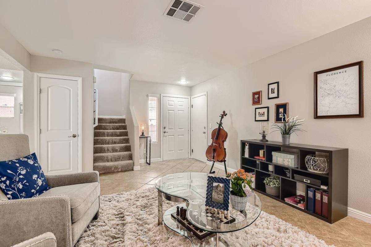House for rent at 1517 Calle Montery St, Las Vegas, NV 89117