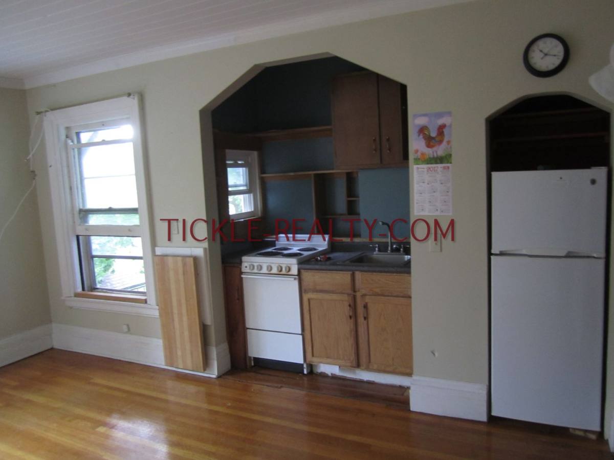 Apartment for rent at 18 Portsmouth Terrace, Rochester, NY 14607