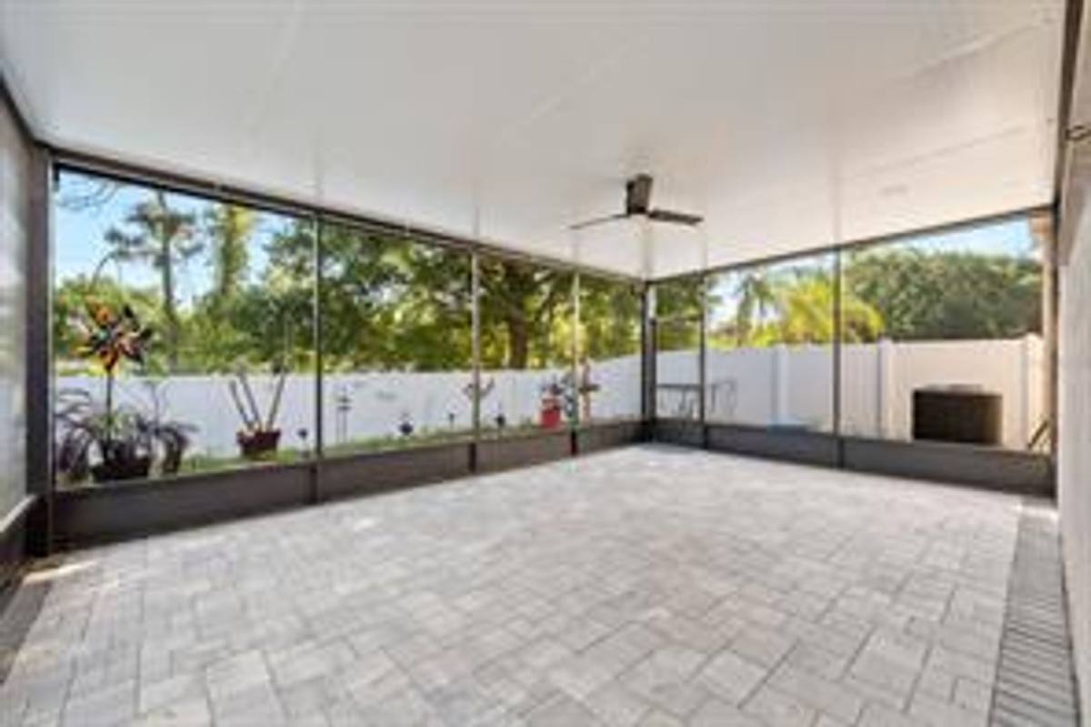 House for rent at 6207 Kiteridge Dr, Lithia, FL 33547