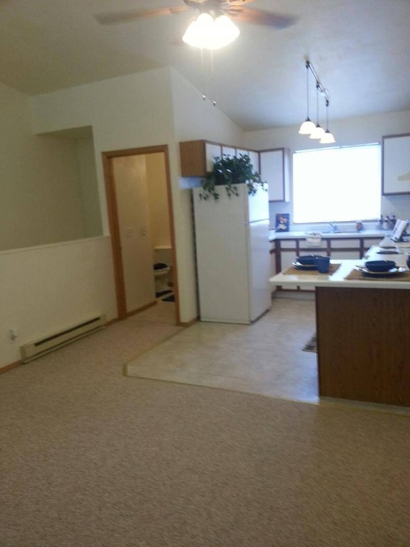 Townhouse for rent at 3202-3216 Midvale Dr, Janesville, WI 53546
