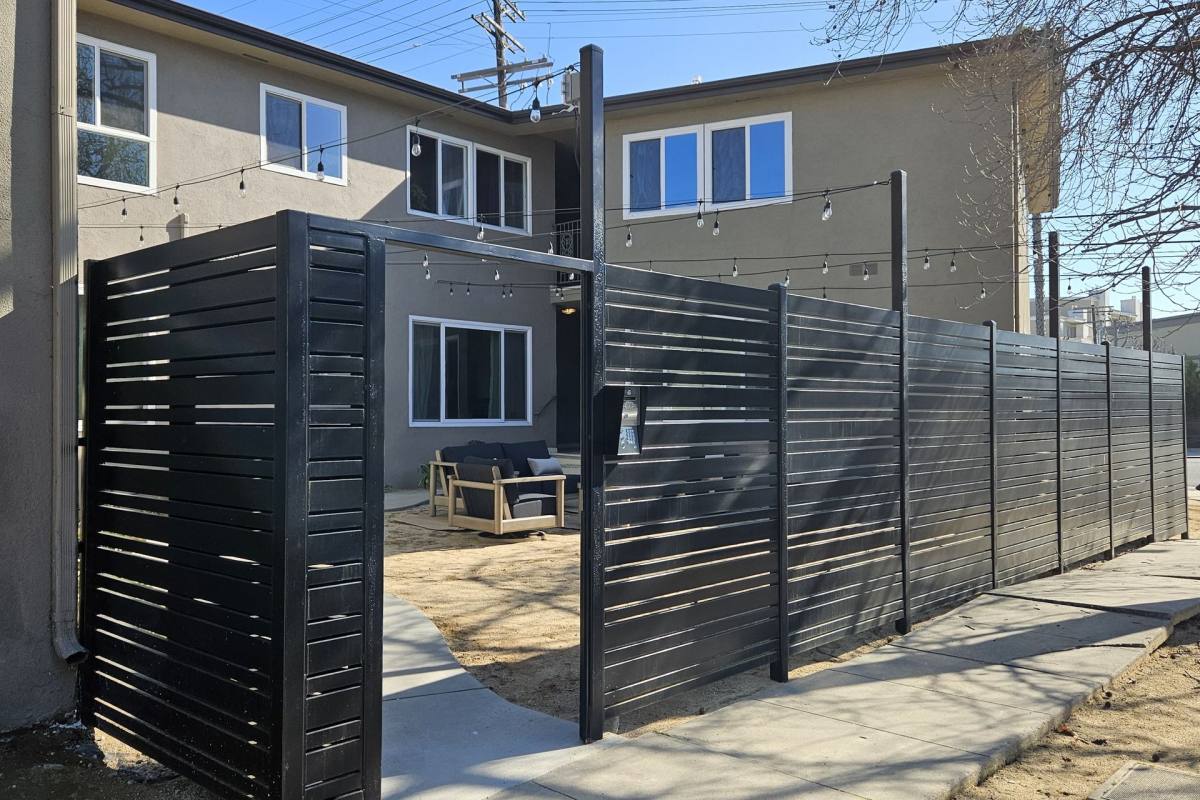 Apartment for rent at 3280 Provon Lane, Los Angeles, CA 90034