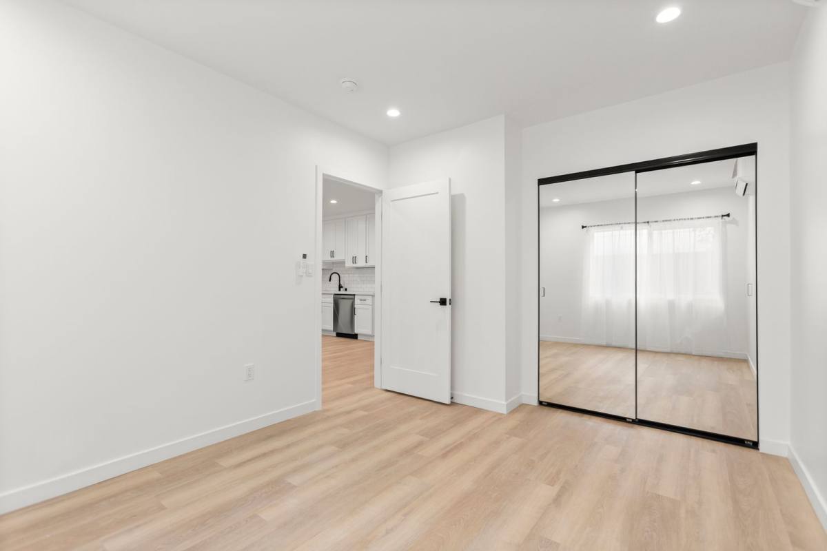 Apartment for rent at 3280 Provon Lane, Los Angeles, CA 90034