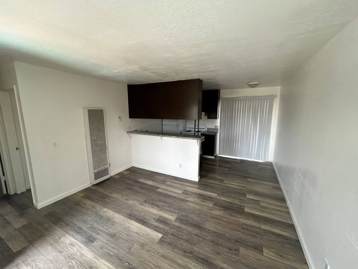 Apartment for rent at 610 E Pine St, Lodi, CA 95240