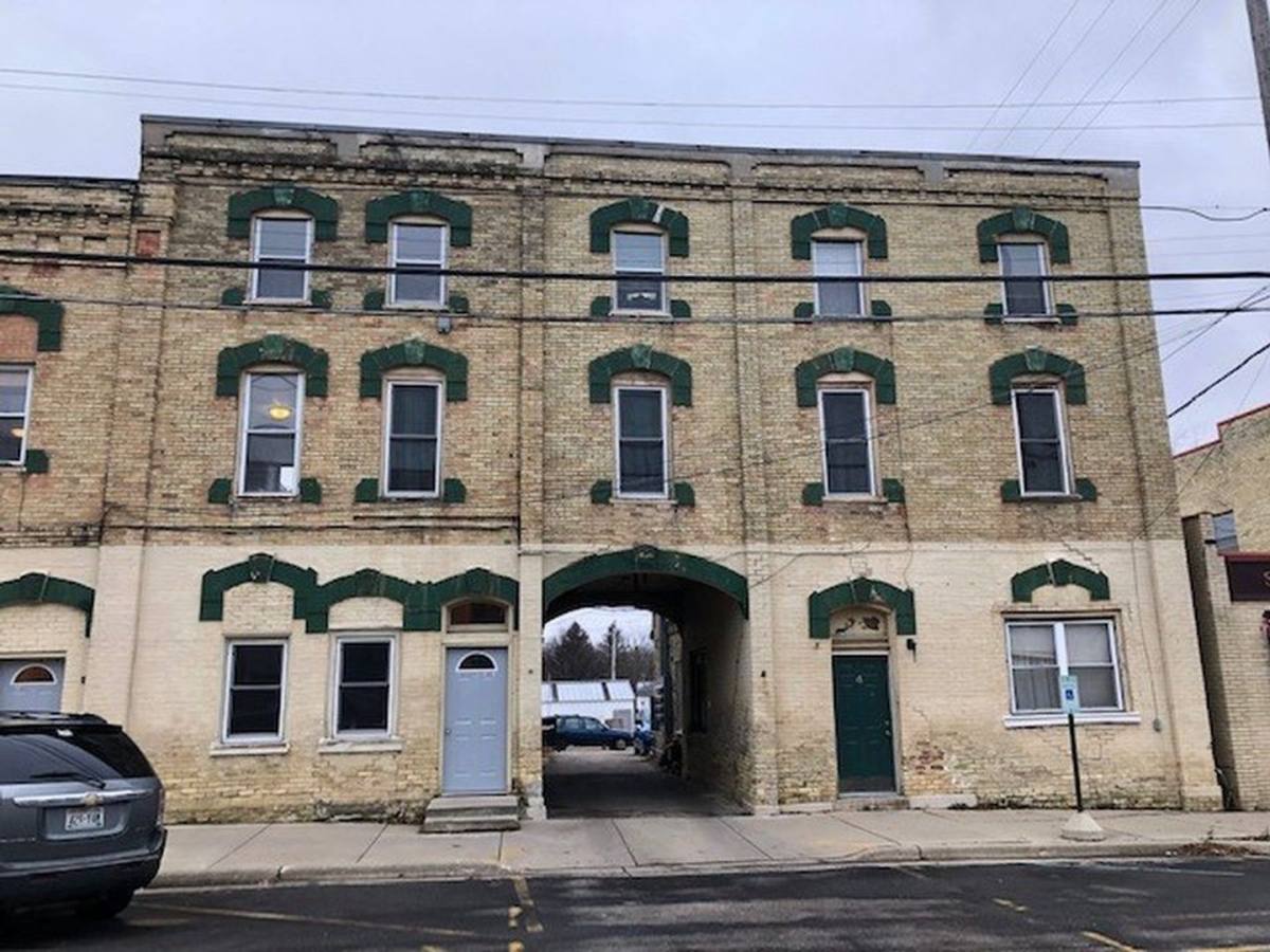 Apartment for rent at 205 Baldwin St, Sharon, WI 53585