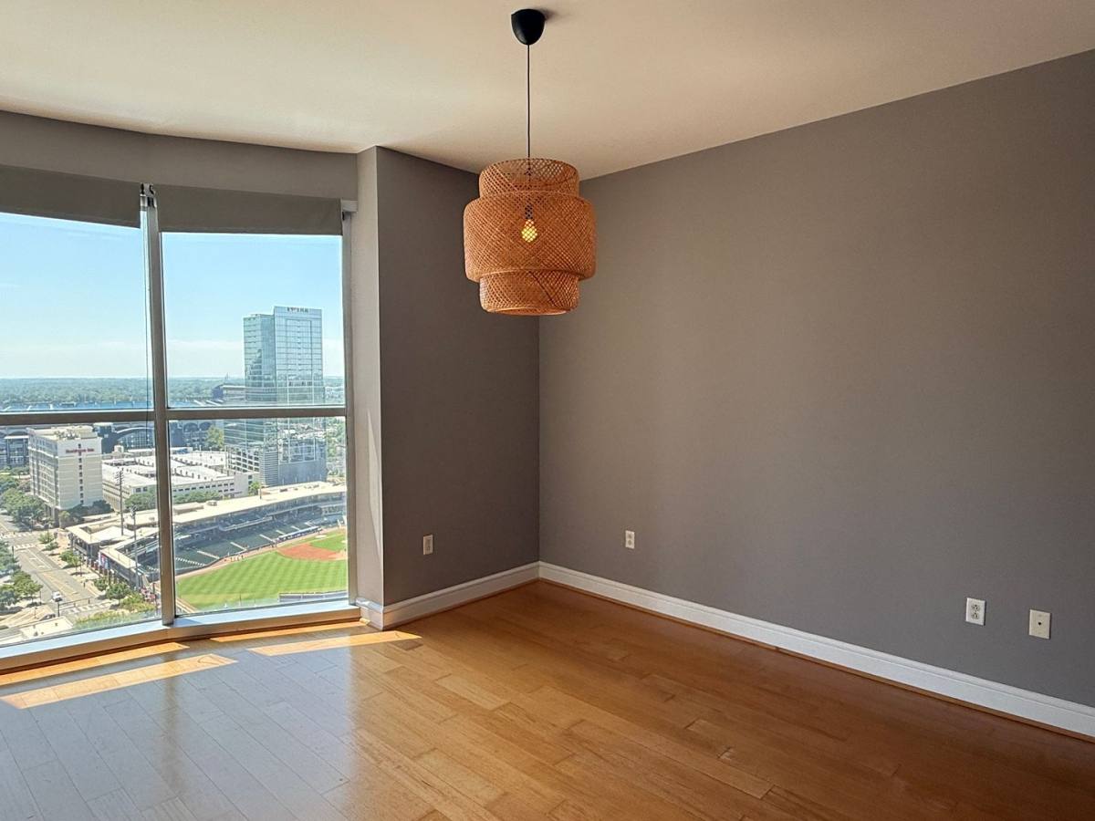 Condo for rent at 333 W Trade St, Charlotte, NC 28208