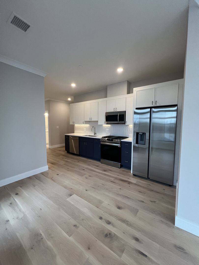 Apartment for rent at 157 Everett St, Allston, MA 02134