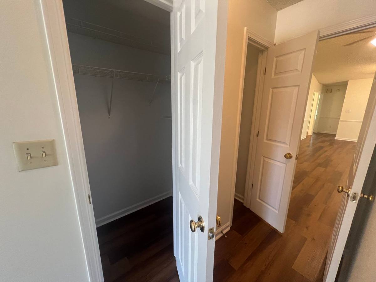 House for rent at 1023 Yellowhammer Lane, Northport, AL 35476