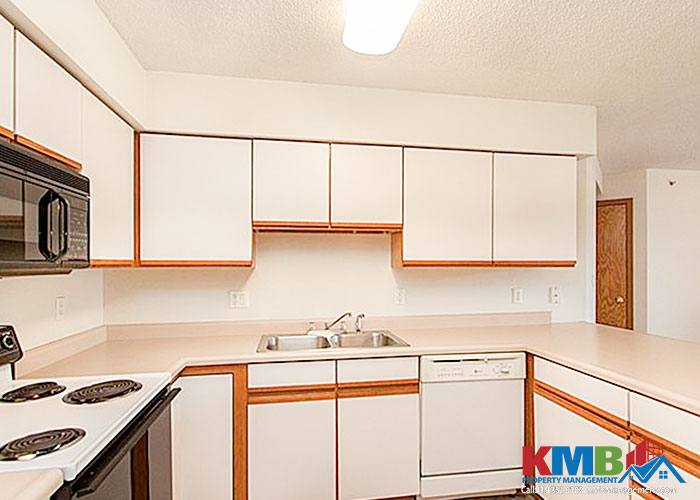 Apartment for rent at 21 Westside Dr, Iowa City, IA 52246