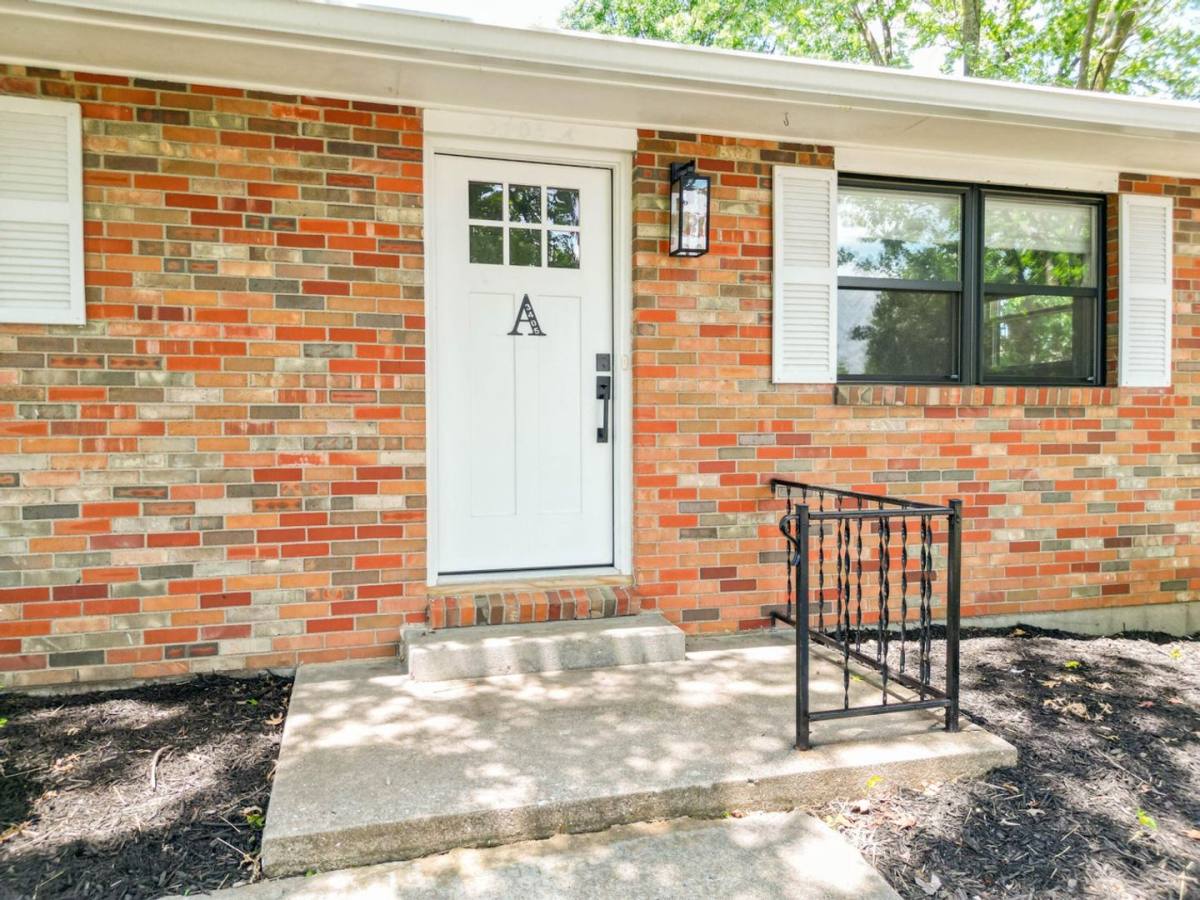 Apartment for rent at 3405 Balboa Lane, Columbia, MO 65203