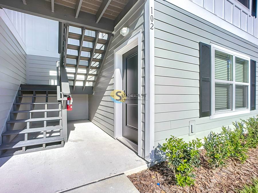 Apartment for rent at 11470 Oakfield Court #11470102, Jacksonville, FL 32258