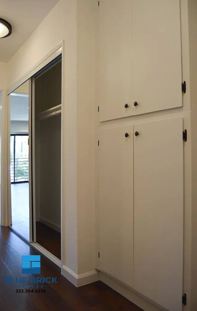 Apartment for rent at 1832 Purdue Ave #102, Los Angeles, CA 90025