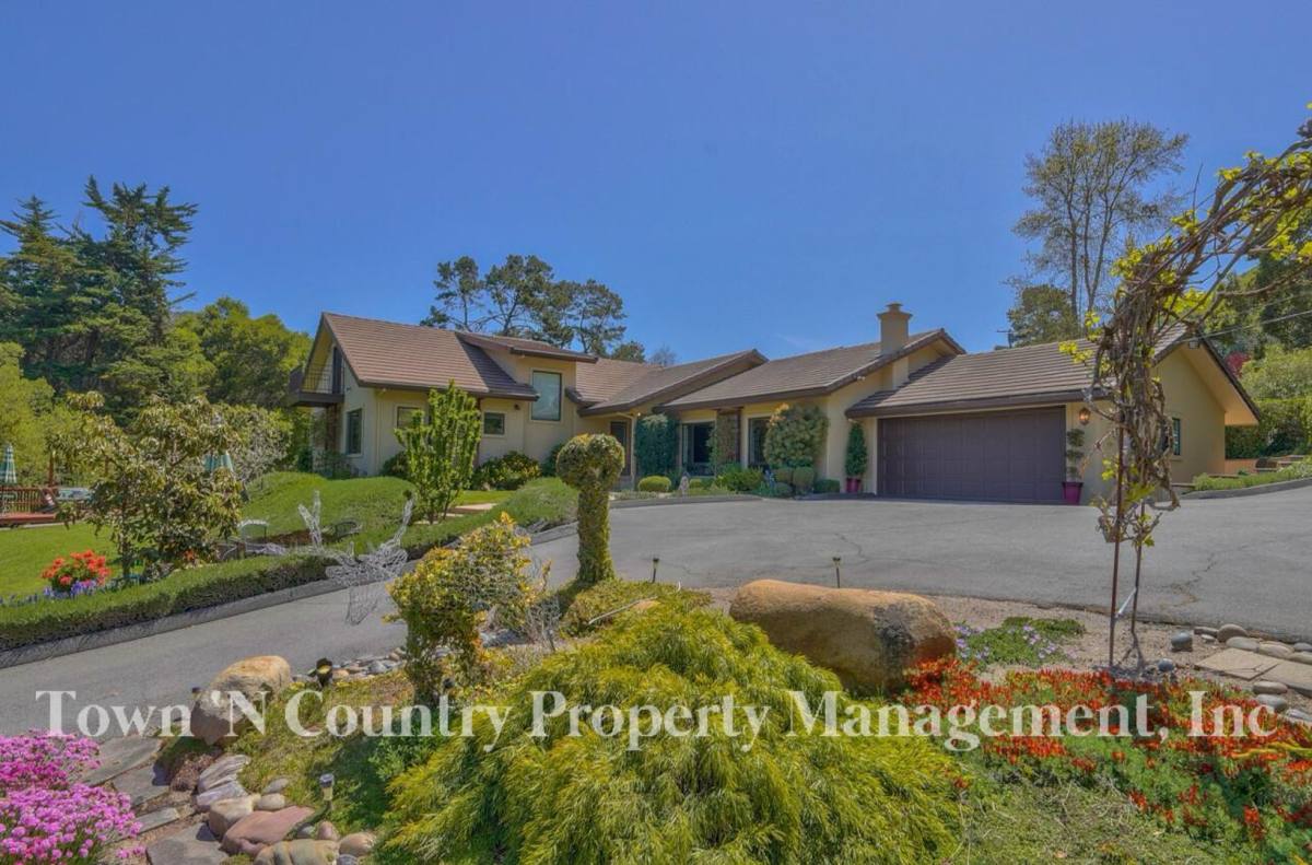 House for rent at 190 San Benancio Rd, Salinas, CA 93908