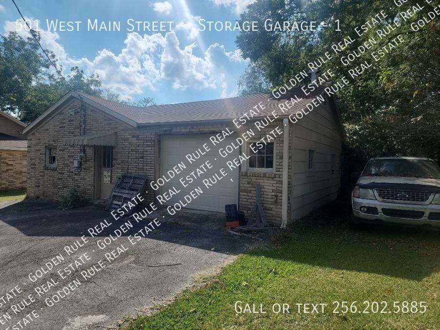 Apartment for rent at 501 W Main St - Storage #1, Albertville, AL 35950