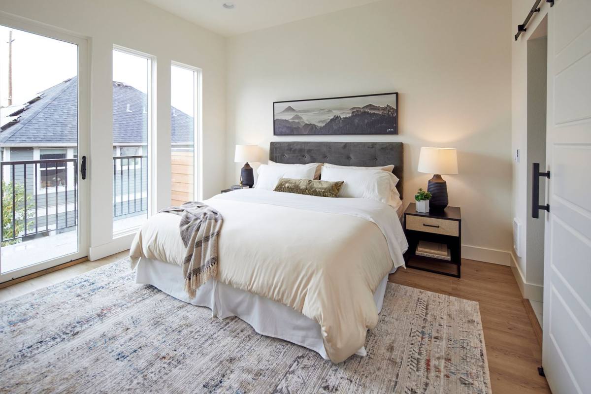 Townhouse for rent at 140 - 172 NE Sacramento St, Portland, OR 97212