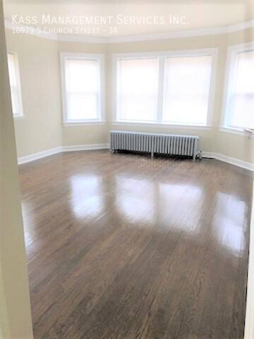 Apartment for rent at 10979 S Church St #3A, Chicago, IL 60643