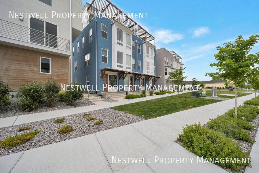 Townhouse for rent at 5176 W Black Twig Dr, South Jordan, UT 84009