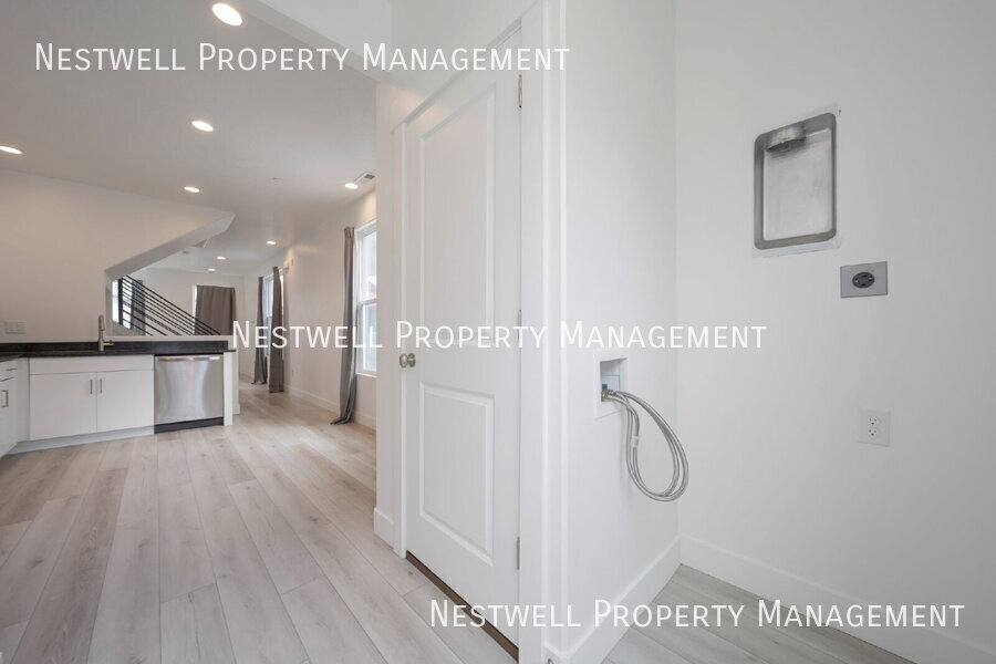 Townhouse for rent at 5176 W Black Twig Dr, South Jordan, UT 84009