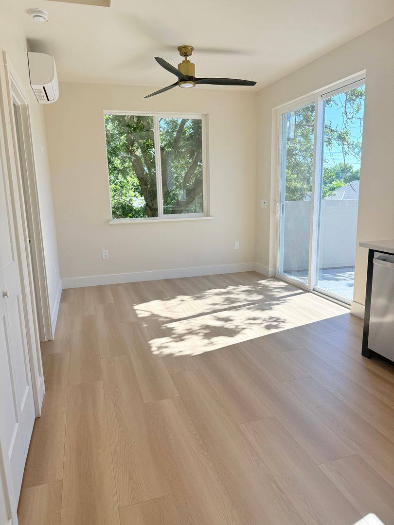 Apartment for rent at 5895 28th St, Sacramento, CA 95824