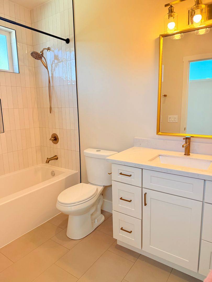 Apartment for rent at 5895 28th St, Sacramento, CA 95824