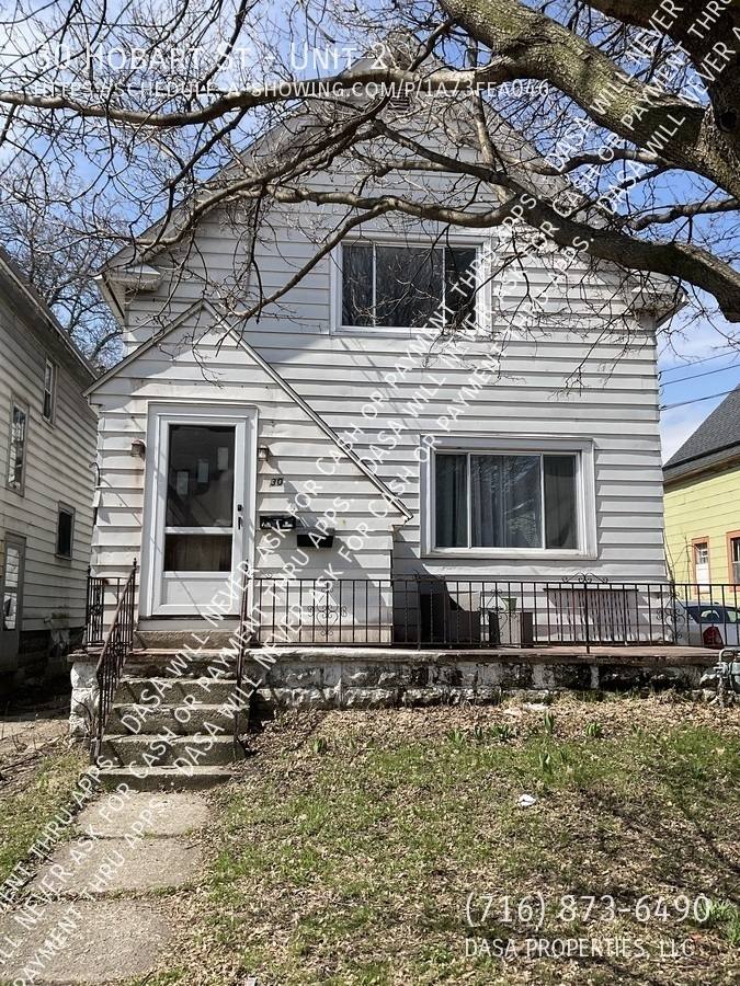 Apartment for rent at 30 Hobart St #2, Buffalo, NY 14206