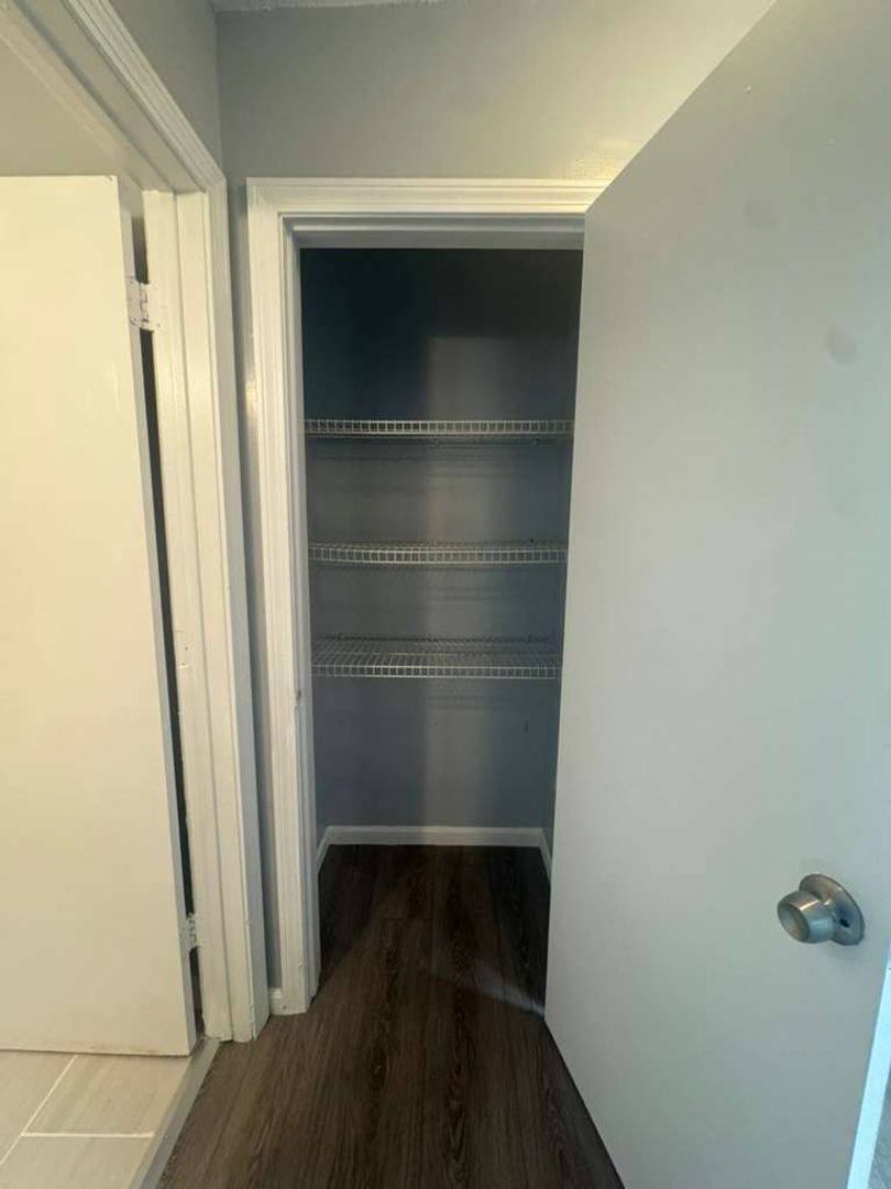 Apartment for rent at 258 Fairmont Ave, New Haven, CT 06513