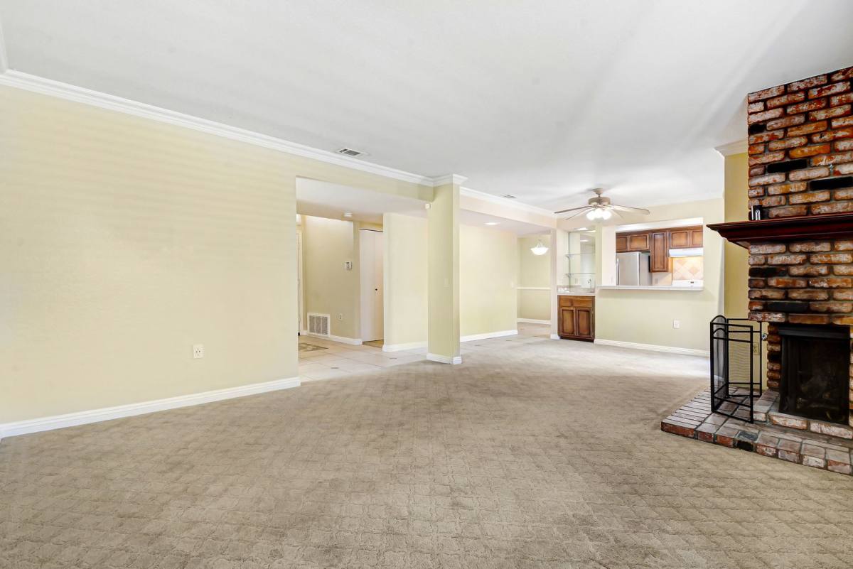 Townhouse for rent at 1560 Corte Caballo #25, Upland, CA 91786