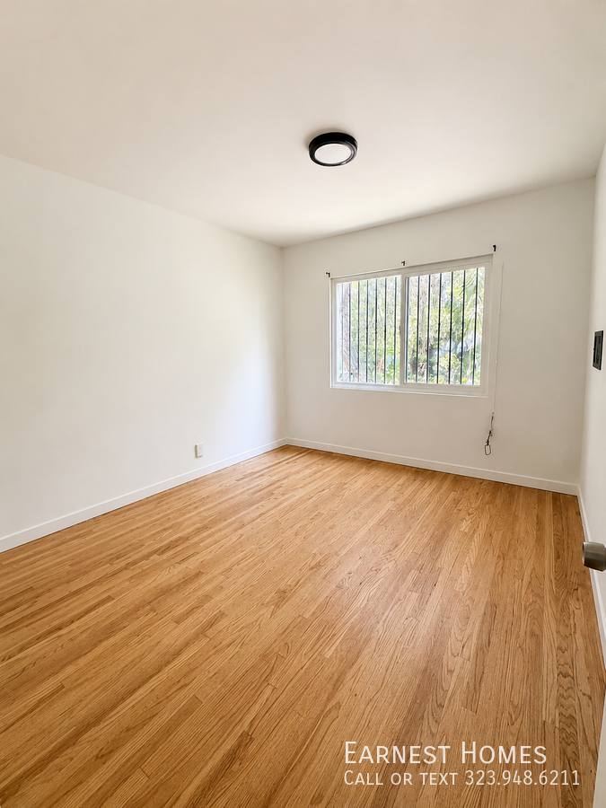 Apartment for rent at 114 S Rampart Blvd #3, Los Angeles, CA 90057